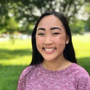 Meet your Posher, Leah